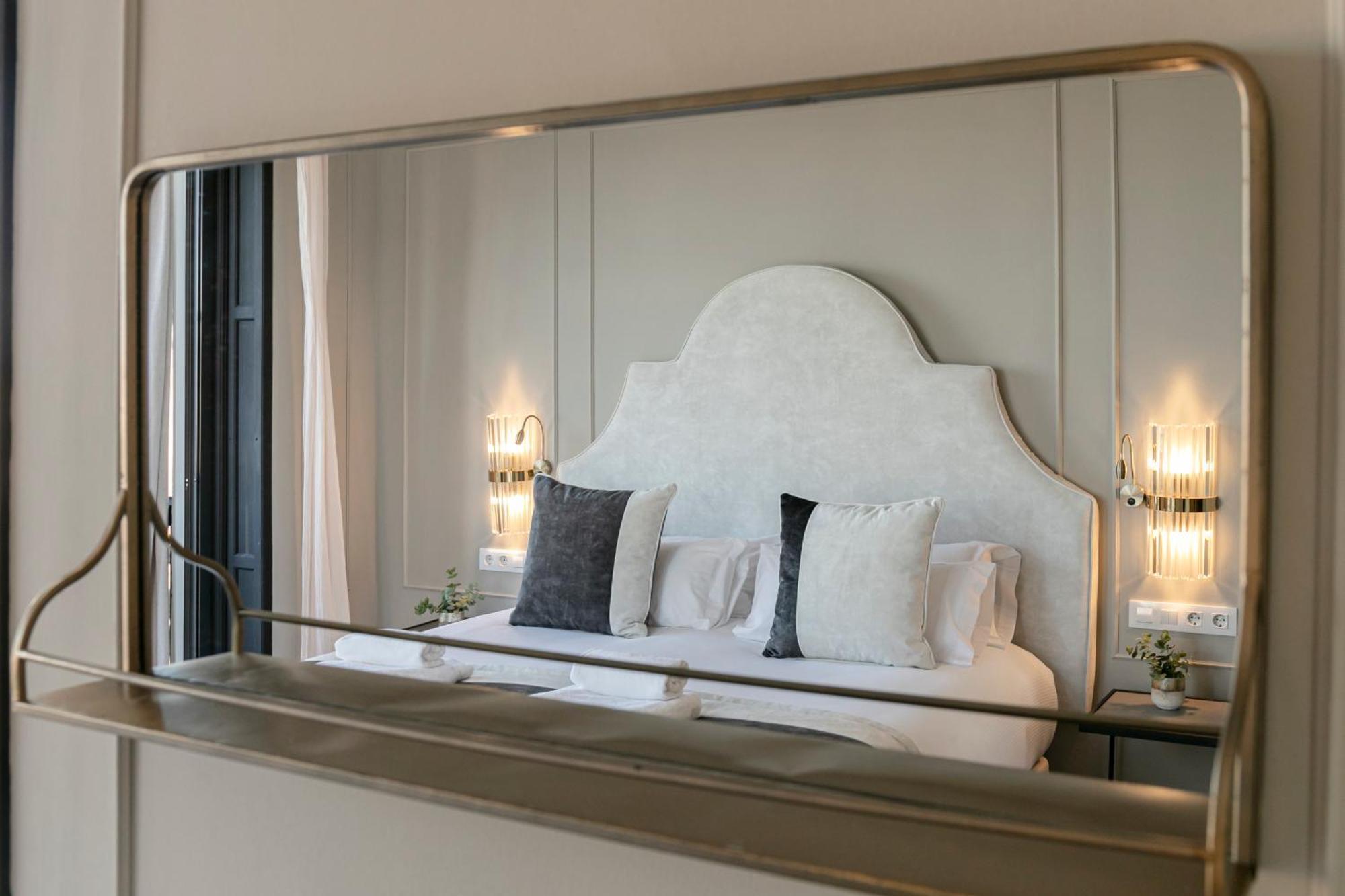 Isg Apartments Modern Atticpool At The Cathedralfree Parking Sevilha Exterior foto