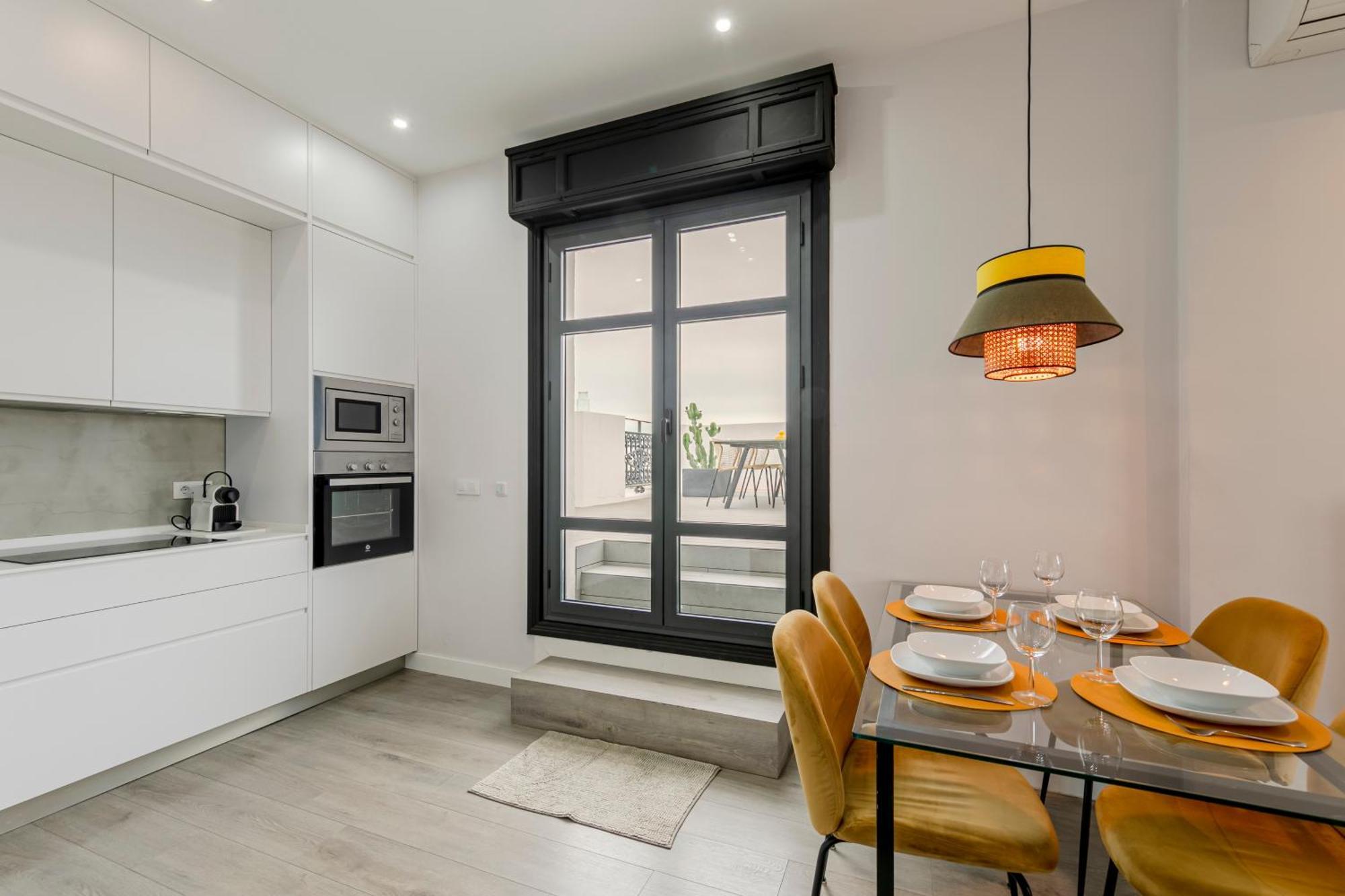 Isg Apartments Modern Atticpool At The Cathedralfree Parking Sevilha Exterior foto