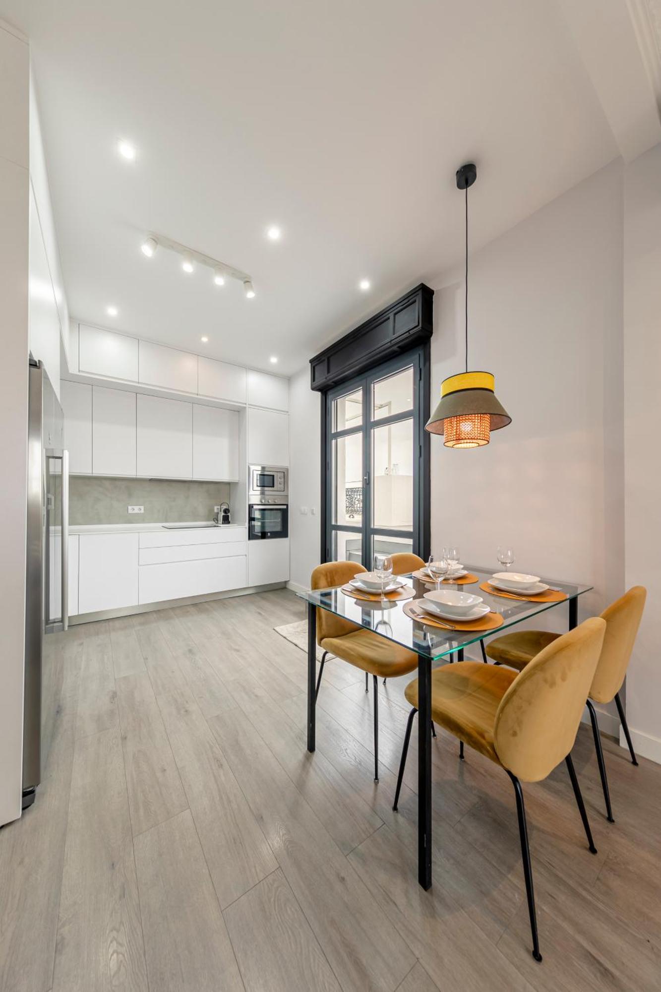 Isg Apartments Modern Atticpool At The Cathedralfree Parking Sevilha Exterior foto