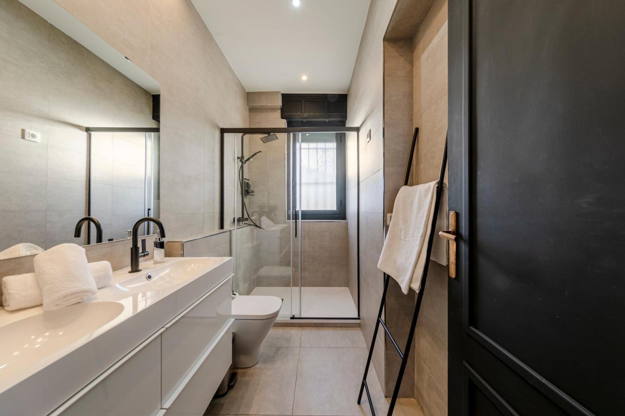 Isg Apartments Modern Atticpool At The Cathedralfree Parking Sevilha Exterior foto